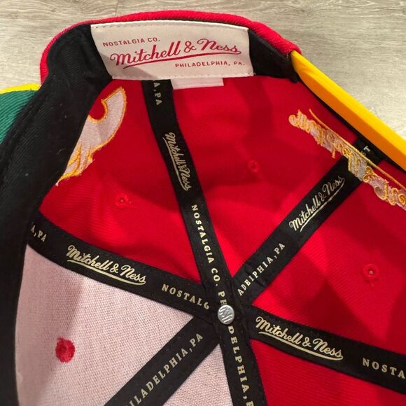 Calgary Flames Mitchell & Ness SNAPBACK CAP NHL Hockey NWOT - Picture 6 of 7